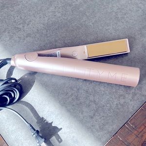 TYME Curling Iron / Straightener